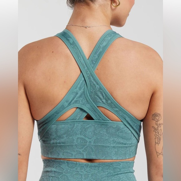 GymShark ADAPT ANIMAL SEAMLESS SPORTS BRA | size Medium - Picture 7 of 8